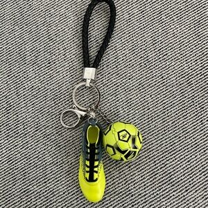 Skechers Sneaker & Soccer Keychain
